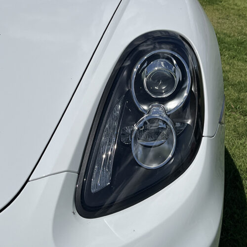 ヘッドライト左