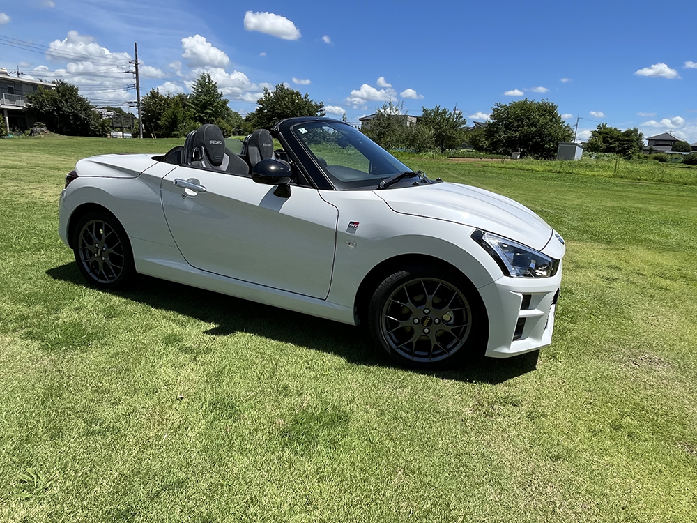 トヨタ　コペンＧＲスポーツ　税込み2,585,000円